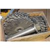 Image 2 : WOOD TRAY OF GEAR CUTTERS