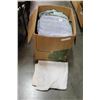 Image 1 : LARGE BOX OF TOWELS