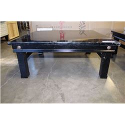 EASTERN FOLDING TABLE