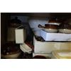 Image 2 : SHELF LOT OF CERAMIC WARE