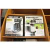 Image 1 : HAMILTON BEACH FLEXBREW SINGLE SERVE AND BLACK AND DECKER 12 CUP PROGRAMABLE COFFEE MAKER