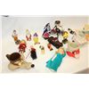 Image 2 : TRAY OF LOONEY TOON AND BETTY BOOB COLLECTIBLES AND TRAY OF ASSORTED COLLECTIBLE DOLLS AND PICTURES