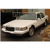Image 1 : 1997 LINCOLN TOWNCAR 4-DOOR SEDAN