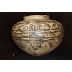 San Luis Plychrome Olla Pot- Cupped Base- Minor Chips in Rim- 9"H X 13" W