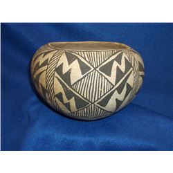 Old Acoma Pot- Mountain and Rain Motif- Some Pitting- 4.75"H X 6.75"W
