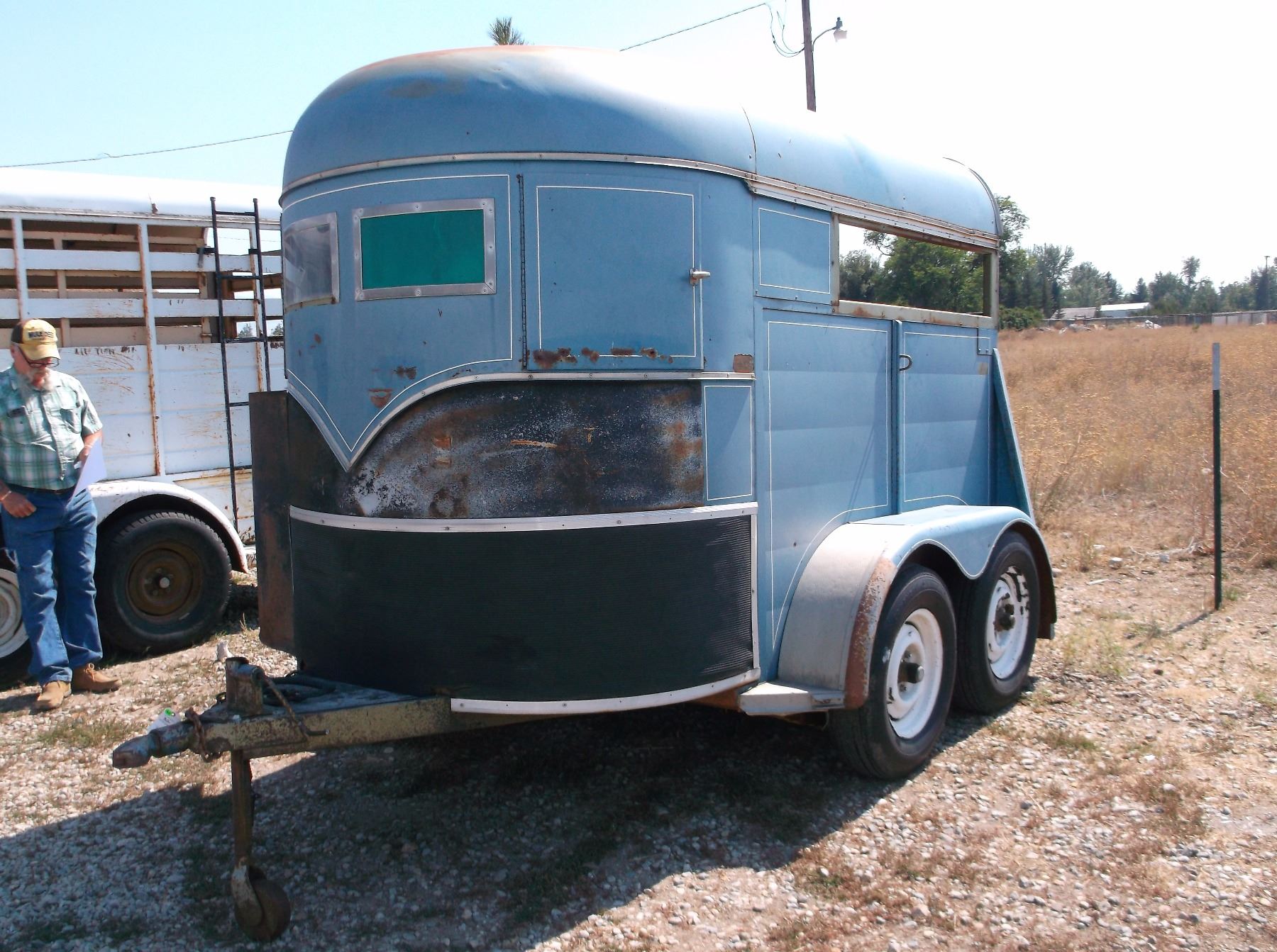 1971 Mond Industries 2 Horse Trailer Feed Manger Front Tack Escape