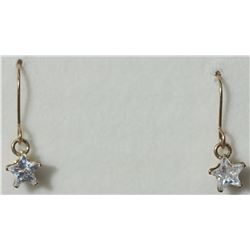 #29-10K YELLOW GOLD CUBIC ZIRCONIA STAR SHAPED