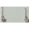 Image 1 : #29-10K YELLOW GOLD CUBIC ZIRCONIA STAR SHAPED