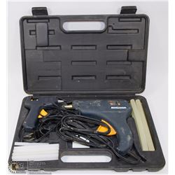 MASTERCRAFT DUEL GLUE GUN SET IN CASE -