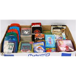 FLAT OF VARIETY TRADING CARDS POKÉMON