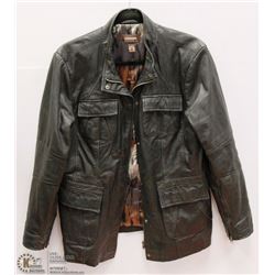 14) LARGE SIZE LADIES BLACK DANIER LEATHER JACKET