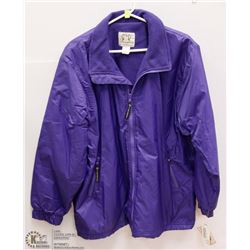 J & R OUTERWEAR JACKET SIZE MEDIUM (12-14)
