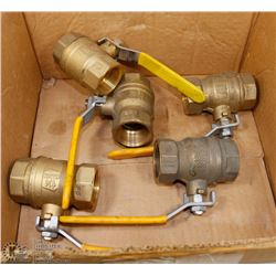 LOT OF 5 BALL 1-1/4" VALVES