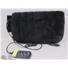 Image 1 : BACK MASSAGE CUSHION W/HEAT &