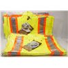 Image 1 : LOT OF 4 PIONEER WATERPROOF HI VIZ JACKETS