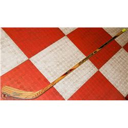 NEW BAUER SUPREME ONE55 RH HOCKEY STICK