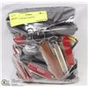 Image 1 : BAG OF POCKET KNIVES