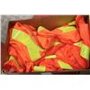 Image 1 : BOX OF REFLECTIVE VESTS