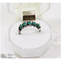 #6- GREEN EMERALD BLACK RING