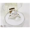 Image 1 : #24- WHITE TOPAZ  GEMSTONE RING