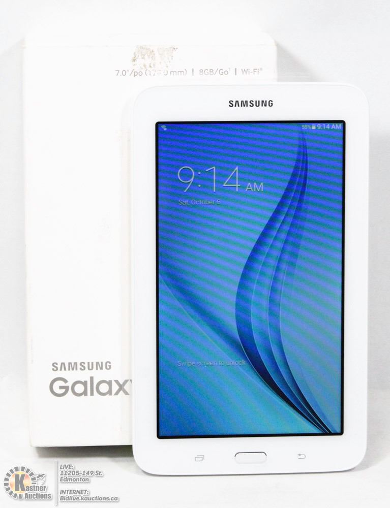 GALAXY TAB ELITE SAMSUNG ,7INCH ,8 GB,WIFI AND