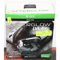 XBOX ONE AFTER GLOW LVL5 PLUS ,WIRED HEADSET