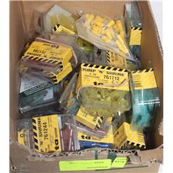 BOX OF ASSORTED COMPRESSION SPLICES