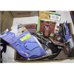 BOX OF SANDING TOOLS, MARETTES AND RUBBER TENSION