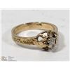Image 1 : 10K RING WITH DIAMOND? RING SIZE 3