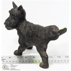 VINTAGE CAST IRON SCOTTY DOG PEEING