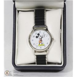 VINTAGE MICKEY MOUSE WRIST WATCH