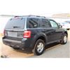 Image 3 : 2009 FORD ESCAPE XLT, AWD
