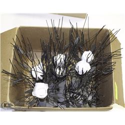 LOT OF TABLE CENTER TEALIGHTS DECOR