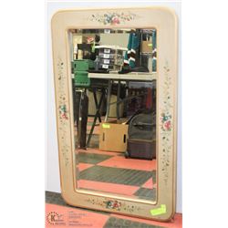 COUNTRY STYLE DECORATIVE MIRROR