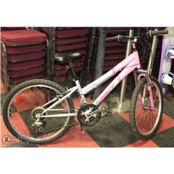 CYCLONE GIRLS 21 SPEED BIKE WITH FRONT SUSPENSION