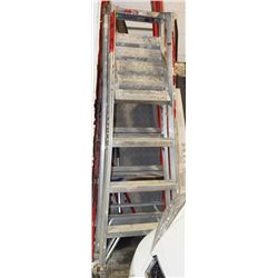 6 FT ALUMINUM PAINTERS LADDER