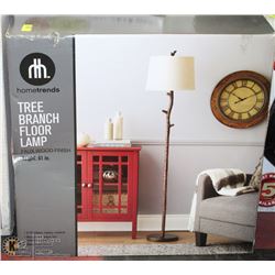 HOMETRENDS TREE BRANCH FLOOR LAMP