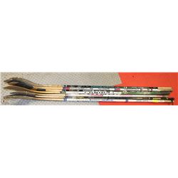 7 RIGHT HAND HOCKEY STICKS