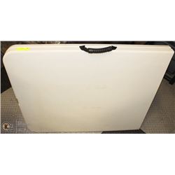 FOLDING TABLE 6FT LONG