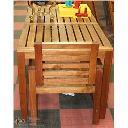 4 TEAKWOOD OUTDOOR CHAIRS & TABLE