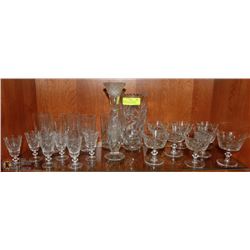 ESTATE LOT OF 19 PINWHEEL CRYSTAL GLASSES & VASES