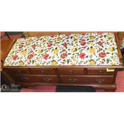 13) LANE CEDAR HOPE CHEST