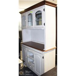 FREIGHT DAMAGE:RUSTIC 2 TONE BUFFET AND HUTCH WITH