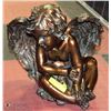 Image 1 : PLASTIC GARDEN CHERUB