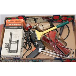 FLAT OF BLACK AND DECKER GUIDEMATE, DRILL