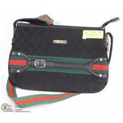 GUCCI PURSE MADE IN ITALY UNAUTHENTICATED