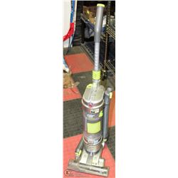 HOOVER WIND TUNNEL MULTI CYCLONIC VACCUM