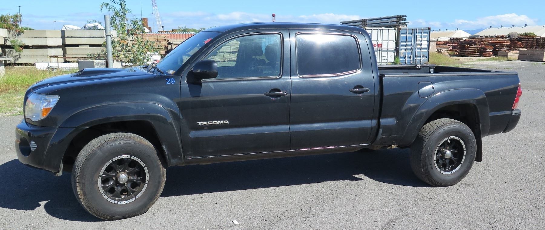 2006 toyota tacoma truck