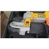Image 2 : Dewalt DWM120 Variable Speed Portable Band Saw