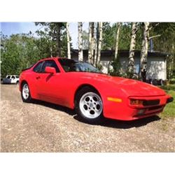 NO RESERVE! 1985.5 PORSCHE 944 2-DOOR COUPE